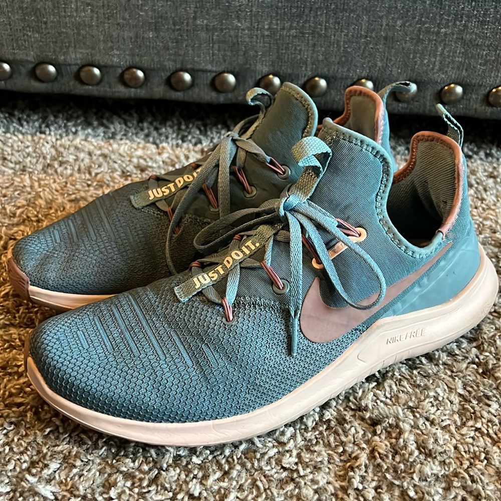 Nike Free TR8